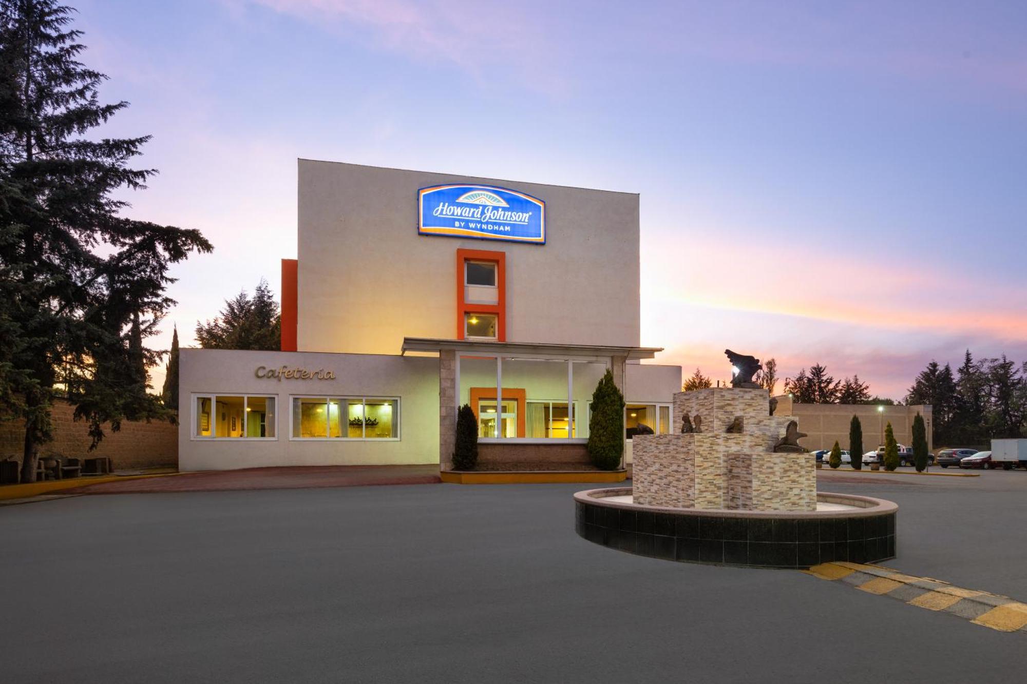 Howard Johnson By Wyndham تولوكا المظهر الخارجي الصورة